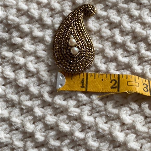 Classic & chic Noonday broach - Picture 4 of 5